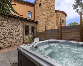 Chambre d'h&ocirc;tes n&deg;63G300675 Saint-R&eacute;my-de-Chargnat - Puy-de-D&ocirc;me