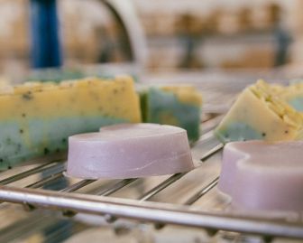 &Agrave; FOND LA FONTE&hellip; DE SAVON !&nbsp;(FONTSAVON) QUEUILLE - &Agrave; FOND LA FONTE&hellip; DE SAVON !